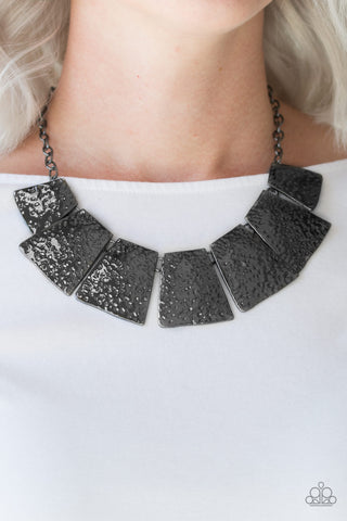 Paparazzi Accessories - Here Comes The Huntress - Black Necklace
