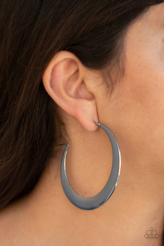 Paparazzi Accessories  -  Moon Beam - Black Earring