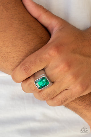 Paparazzi Accessories  - Scholar - Green Ring