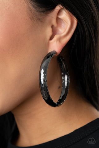Paparazzi Accessories - Check Out These Curves - Black Earring