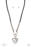 Paparazzi Accessories  - Forbidden Love - Black Heart π€ Necklace