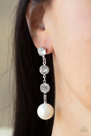 Paparazzi Accessories - Yacht Scene - White Pearl Earring
