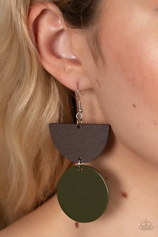Paparazzi Accessories - Beach Bistro - Green Wood/Acrylic Earring
