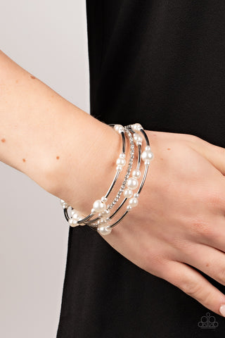 Paparazzi Accessories  - Marina Masterpiece - White Bracelet