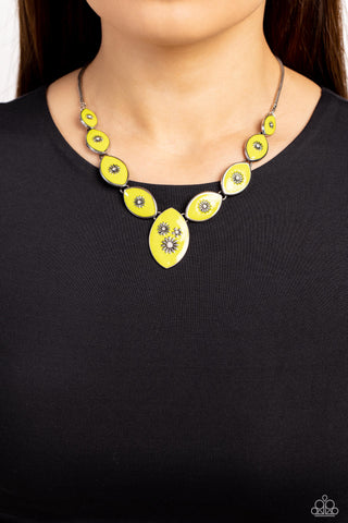 Paparazzi Accessories  - Pressed Flowers - Green Necklace