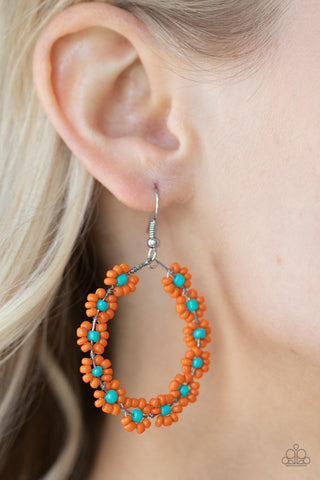 Paparazzi Accessories - Festively Flower Child - Orange

Earring