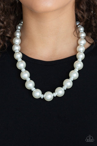 Paparazzi Accessories - Uptown Heiress - White Necklace