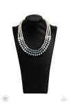 Paparazzi Accessories - Lady In Waiting - Pearl Necklace (Blockbuster)