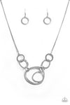 Paparazzi Accessories  - Progressively Vogue - Silver Necklace