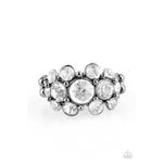 Paparazzi Billion Dollar Bombshell - Black/Gunmetal Ring